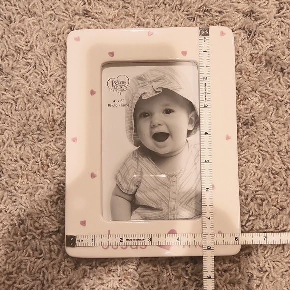 NIB Picture Frame - Picture 3 of 6